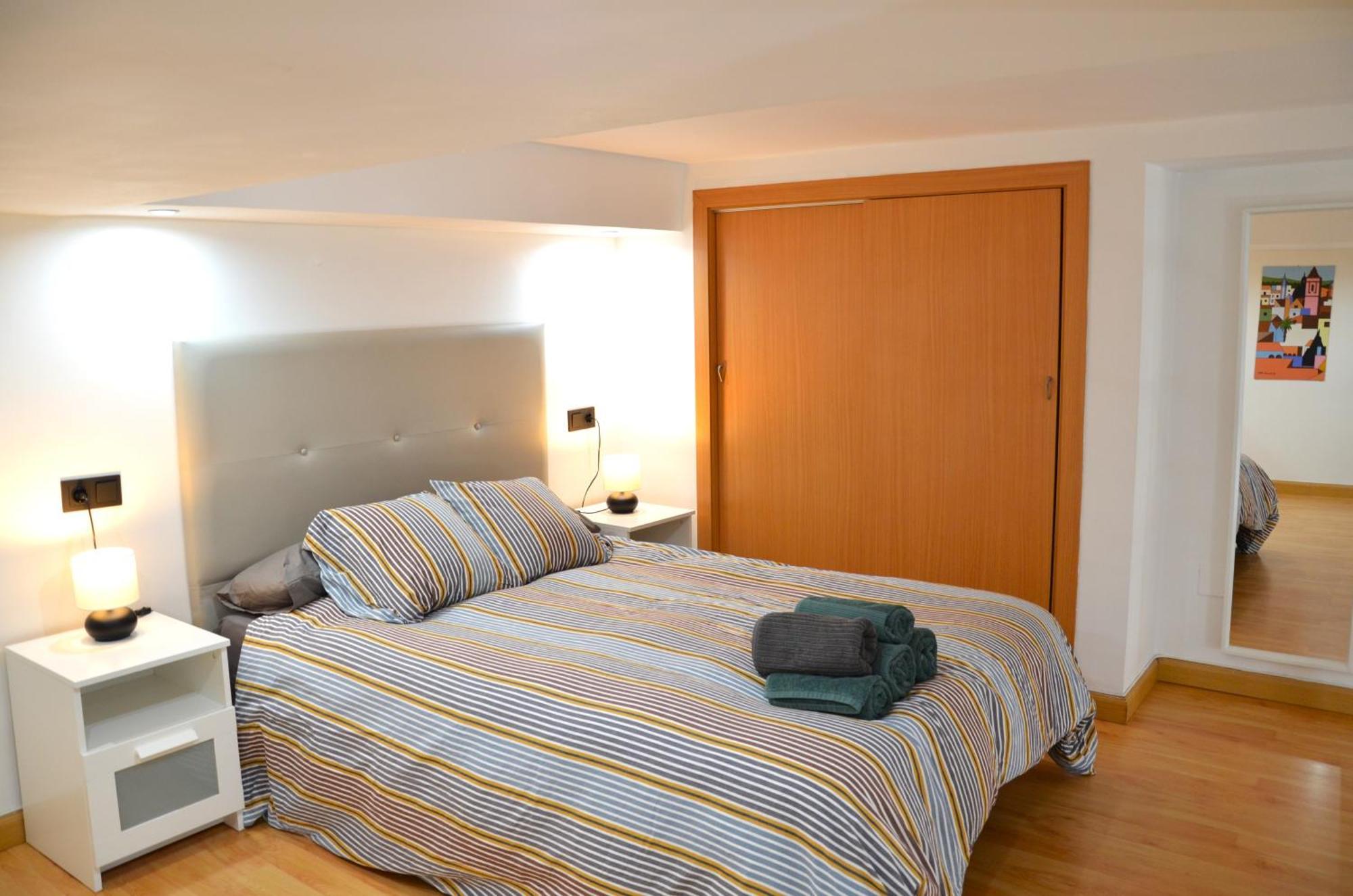 Apartamento Candalex En Малага Екстер'єр фото
